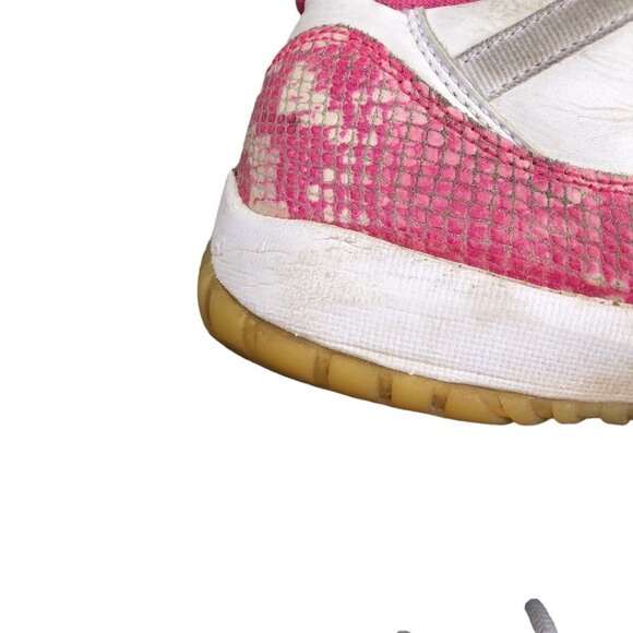 Rare 2019 Air Jordan 11 Retro Low Pink Snakeskin Size 8.5 - Picture 8 of 16